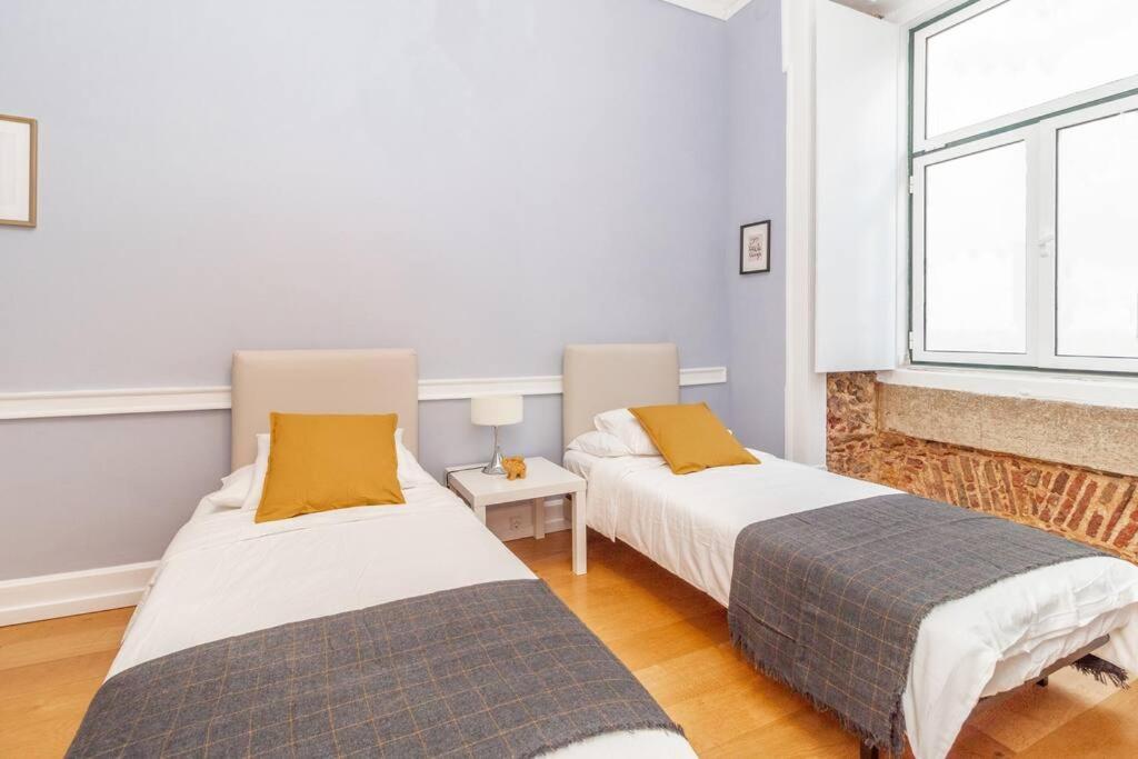 Lejlighed Sj2dee Heart Of Baixa New Air Conditioning Spacious 2 Apts 4br2ba Lisboa