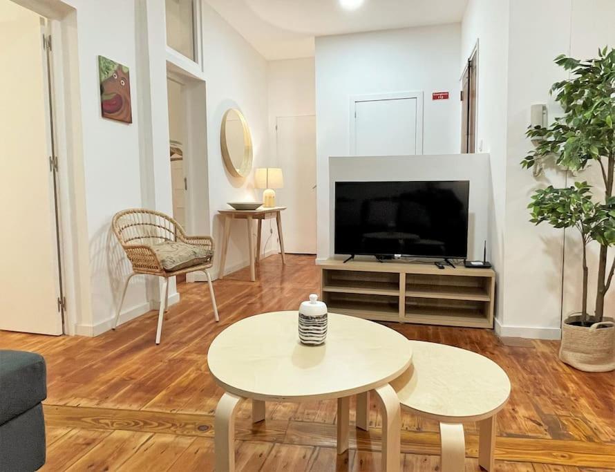 Lejlighed Sj2dee Heart Of Baixa New Air Conditioning Spacious 2 Apts 4br2ba