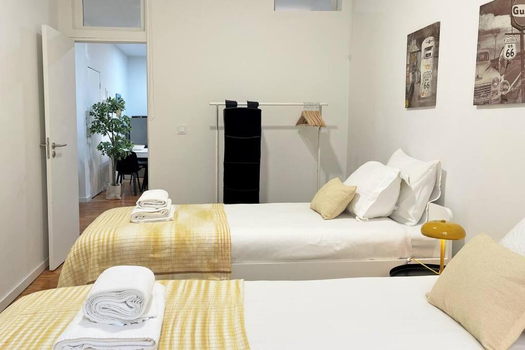Sj2dee Heart Of Baixa New Air Conditioning Spacious 2 Apts 4br2ba Lejlighed Lisboa