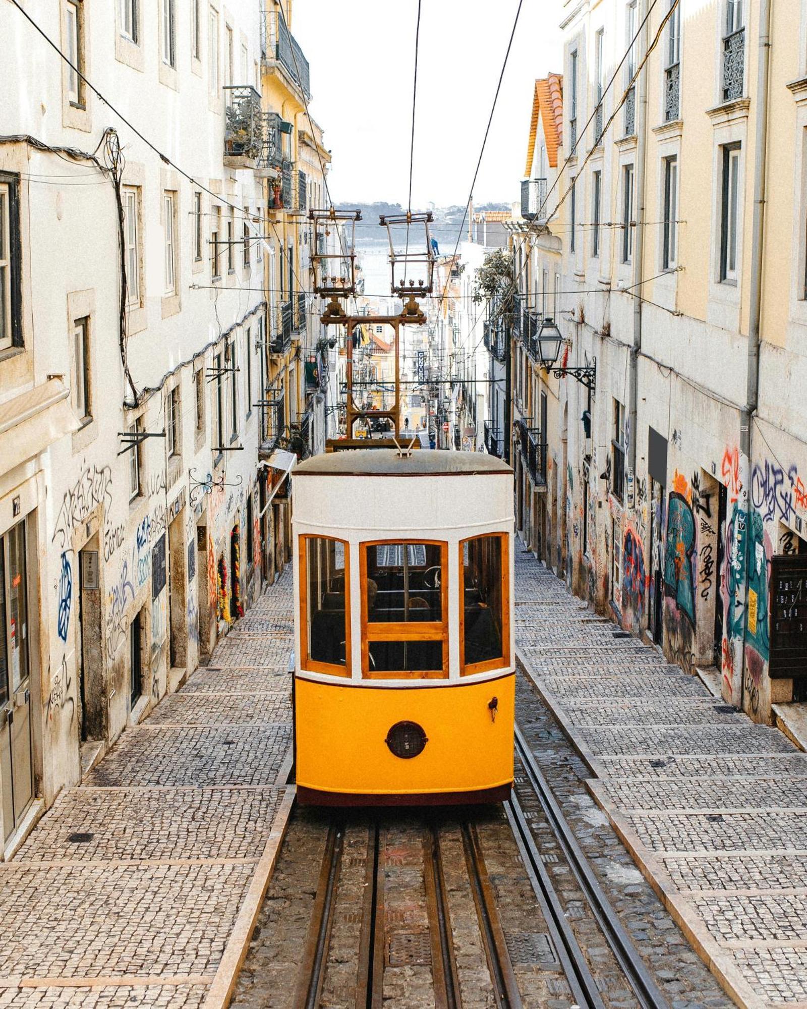 Sj2dee Heart Of Baixa New Air Conditioning Spacious 2 Apts 4br2ba Apartamento