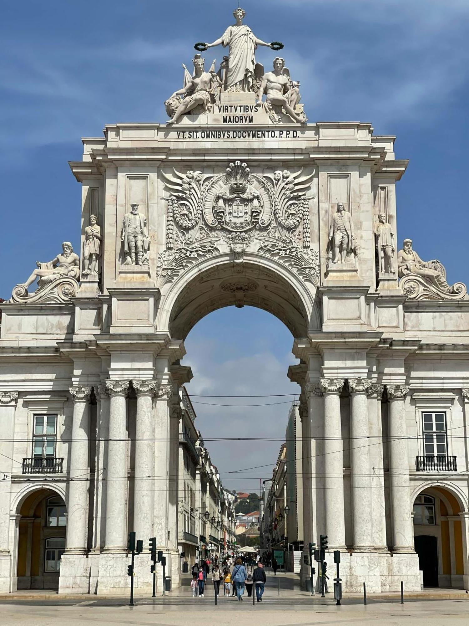 Sj2dee Heart Of Baixa New Air Conditioning Spacious 2 Apts 4br2ba Lisboa
