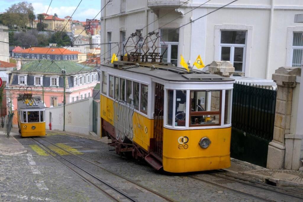 Apartamento Sj2dee Heart Of Baixa New Air Conditioning Spacious 2 Apts 4br2ba Lisboa