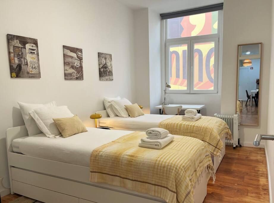 Sj2dee Heart Of Baixa New Air Conditioning Spacious 2 Apts 4br2ba Apartamento Lisboa